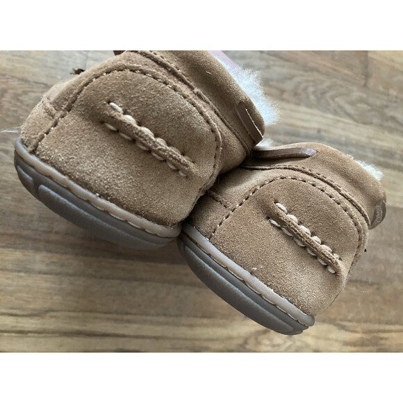 L.L.Bean Wicked Good Slippers Moccasins Men’s 9 WIDE Suede Tan Comfort Lounge - Picture 6 of 9